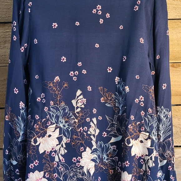 O'NEILL Top - Picture 7 of 9